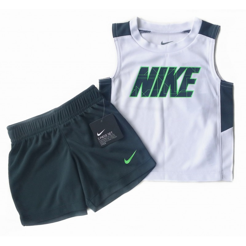 Nike ensemble vert-gris 12/24 mois